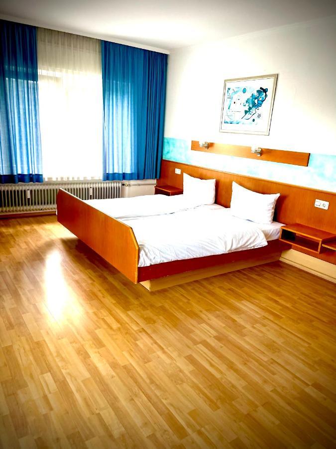 Mc Hotel Karlsruhe Eksteriør bilde