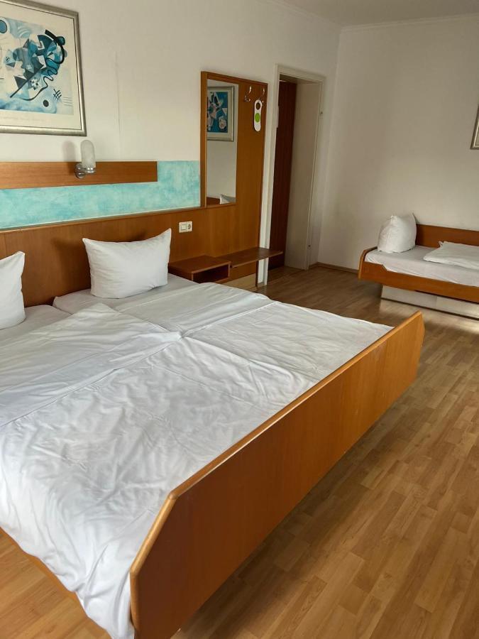 Mc Hotel Karlsruhe Eksteriør bilde